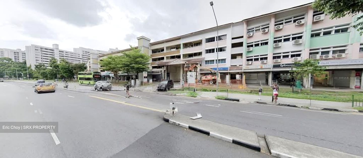 Hong Kah Point (D22), Shop House #546080881